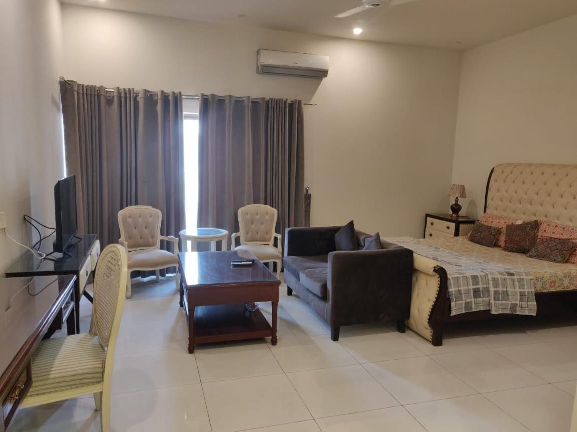 Zaib Guest House E-11 Islamabad Buitenkant foto